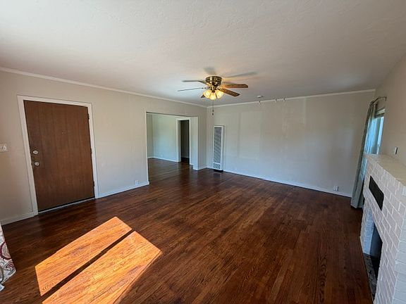 3rd image of 435 Russell Ave