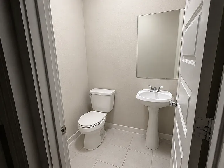 225 Mountain Meadow Ln — Photo 8