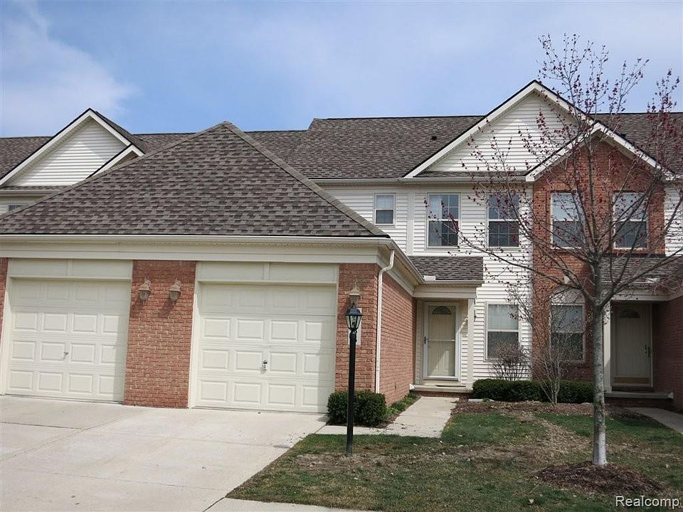 1st image of 8765 Ironwood Dr #75