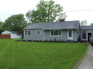 180 W Parmeter Rd, Ionia, MI 48846