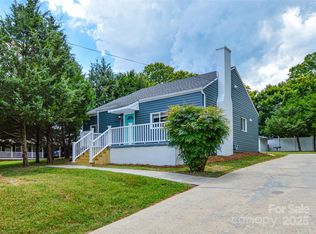 1312 Dogwood Ave, Kannapolis, NC 28081