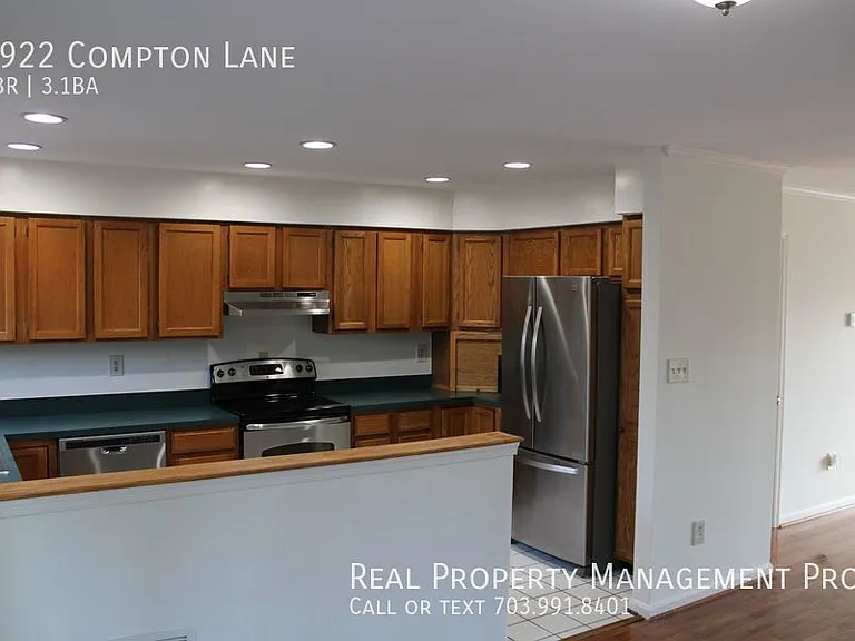 6922 Compton Ln — Photo 5