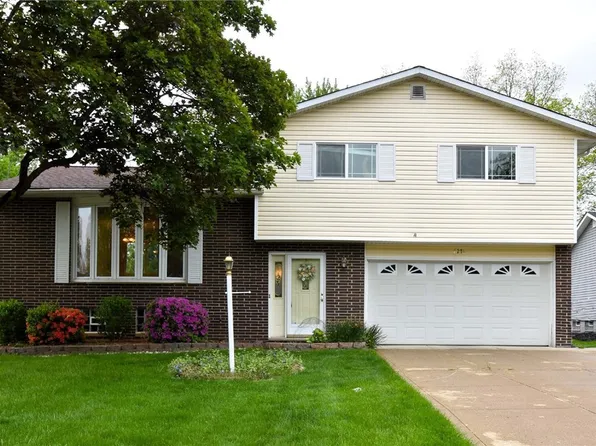 6276 S Perkins Rd, Bedford Heights, OH 44146
