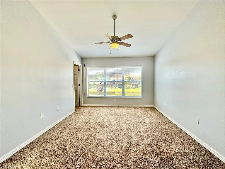 1164 Oxford Ln #29 — Photo 19