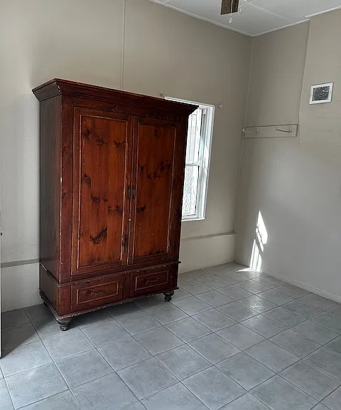 3514 Frutas Ave — Photo 10