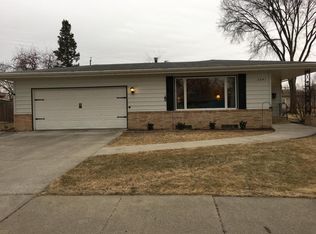 2841 2nd St N, Fargo, ND 58102