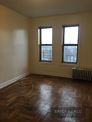 Rented by BRICK & GALO REALTY CORP | media 9