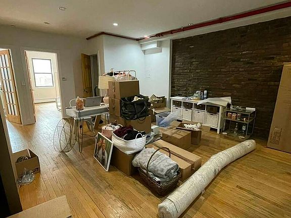 5th image of 346 Grand St #2D