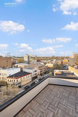 Rented by Sotheby's International Realty | media 14