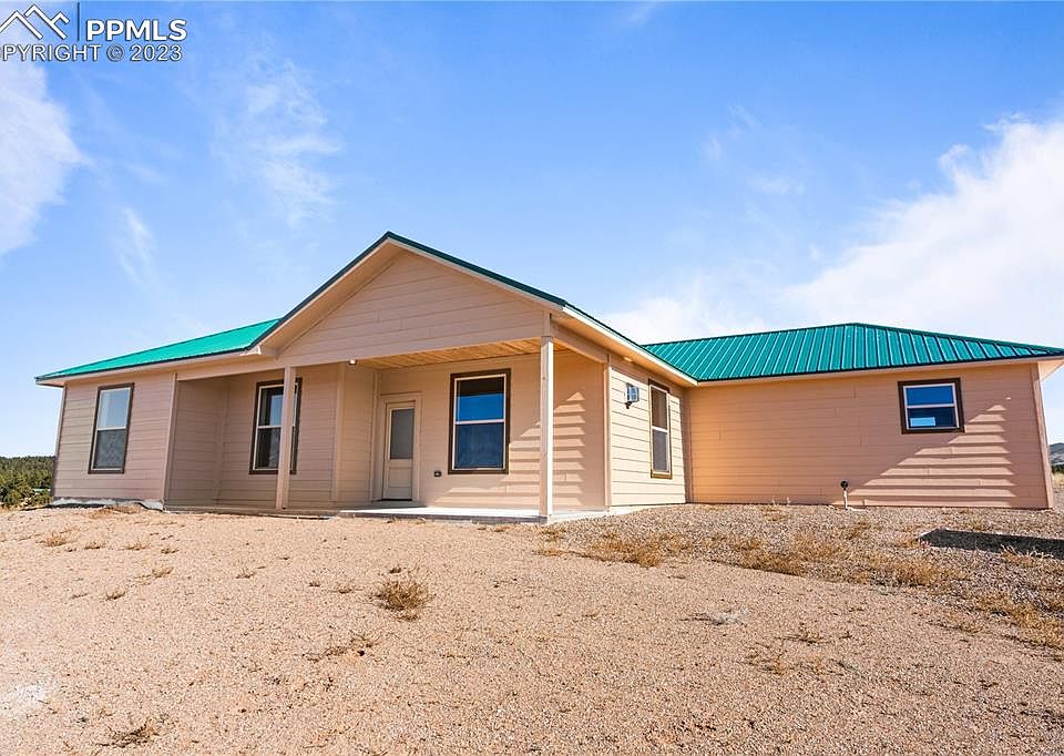 1st image of 137 Arapahoe Cir