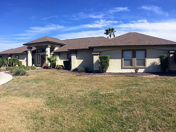 Huge lawn front and back