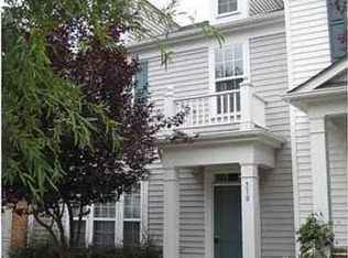510 Walnut Woods Dr, Morrisville, NC 27560