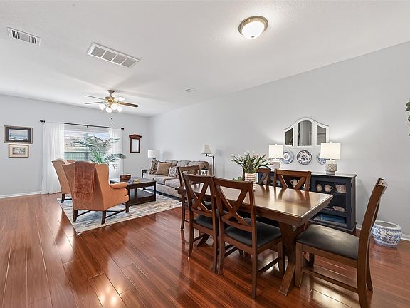3rd image of 28021 Irving Dr