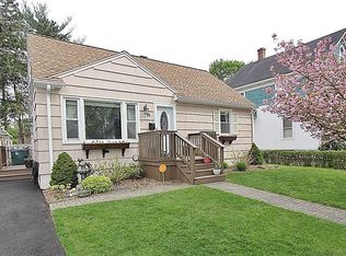 88 Presque St, Rochester, NY 14609