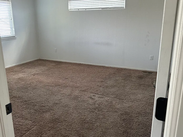 431 Pioneer Ln — Photo 14