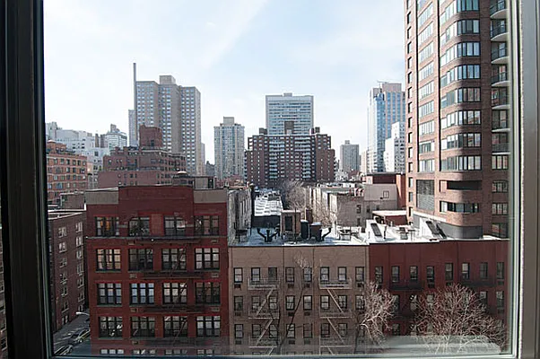 Sold by Rob Nager LLC | media 23