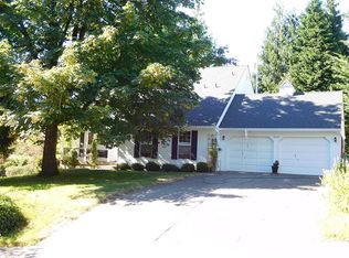 4629 SW Carson St, Portland, OR 97219