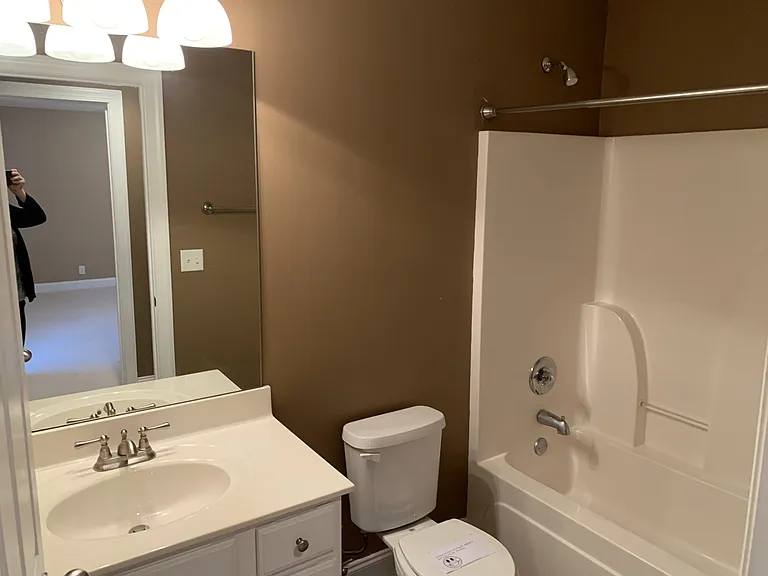 2715 Dora Elizabeth Ct — Photo 18