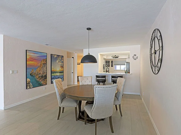 11921 Seabreeze Cove Ln — Photo 21