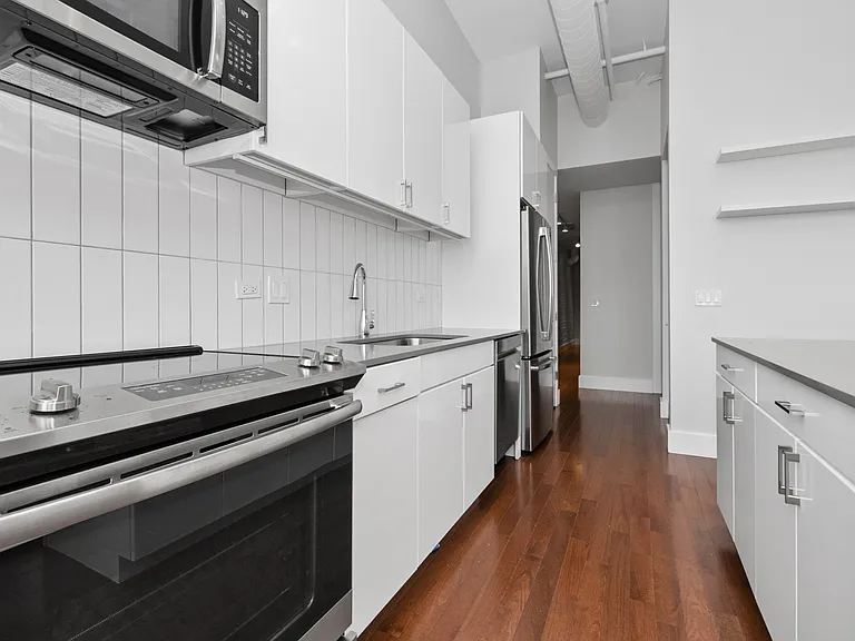 1425 N Milwaukee Ave #301 — Photo 12