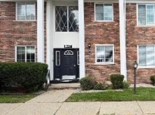 39429 Van Dyke Ave APT 410, Sterling Heights, MI 48313