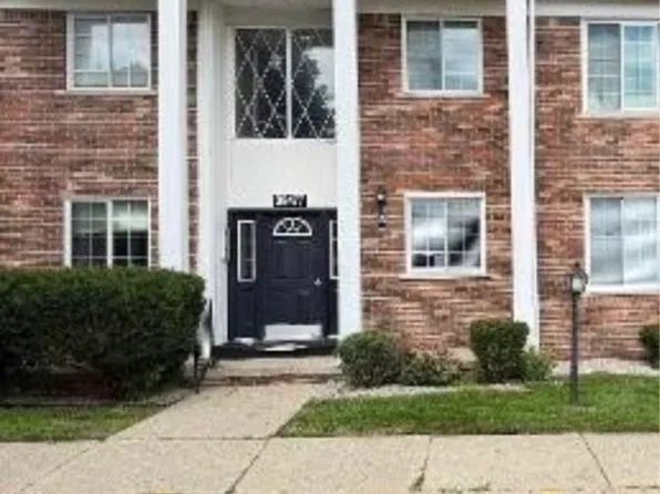 39429 Van Dyke Ave APT 410, Sterling Heights, MI 48313