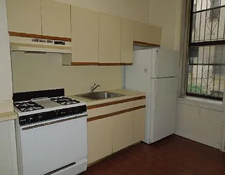 Sold by Washington Realty Corp.