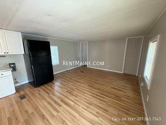 5th image of 19 Balsam Ln