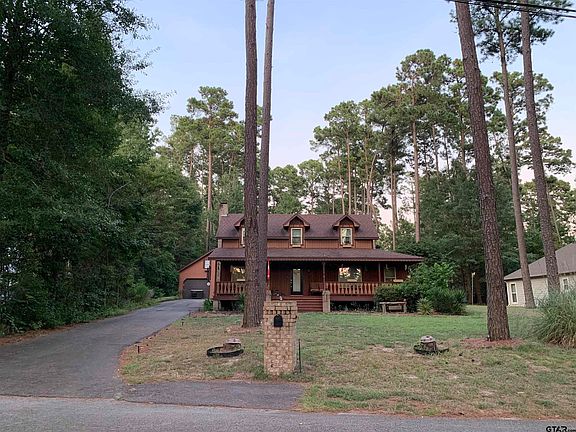3rd image of 164 Pine Needle Gln