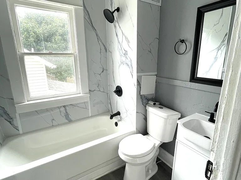 1435 Lynn St #2 — Photo 7