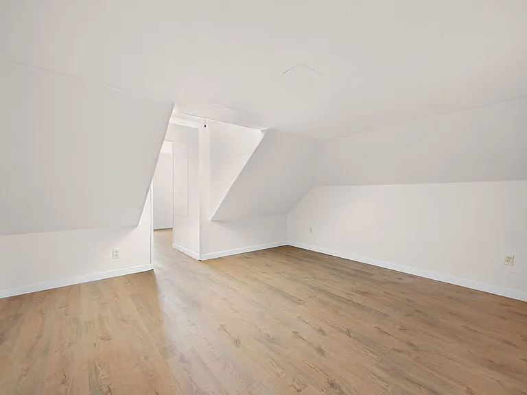 5608 1st Ave — Photo 9