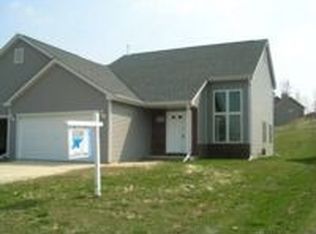 1415 Patton Dr, Hartford, WI 53027