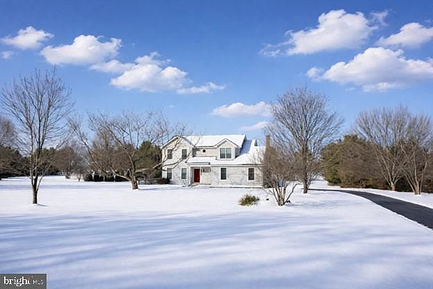 1st image of 293 Quaint Swan Dale Dr