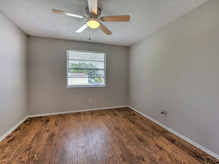 230 Berry Tree Pl — Photo 20