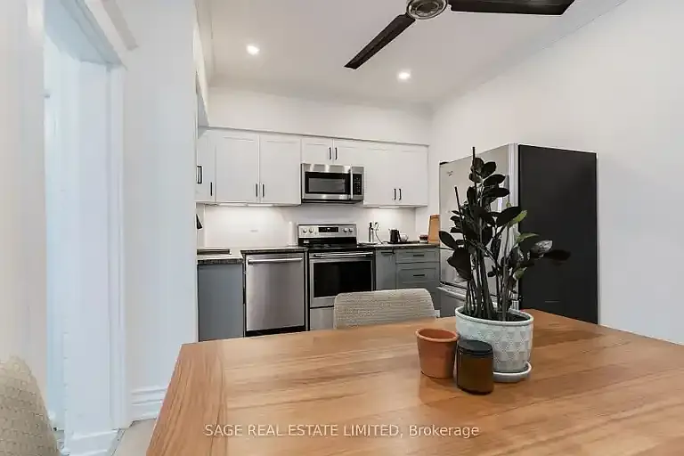 37 Rusholme Rd #1A — Photo 8