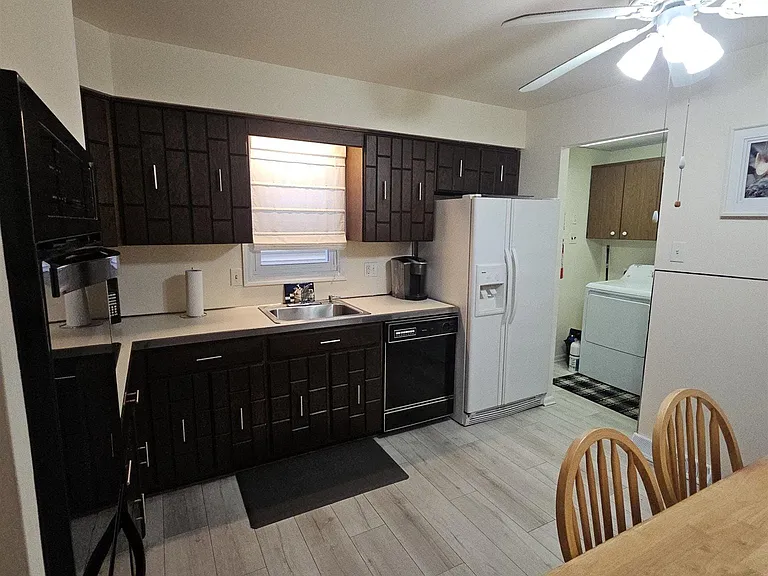 6901 Ventnor Ave #2 — Photo 3