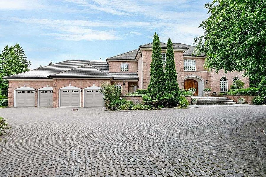 1st image of 11 Jarvis Ave