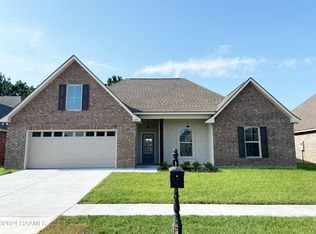 219 Woodhaven Rd, Youngsville, LA 70592