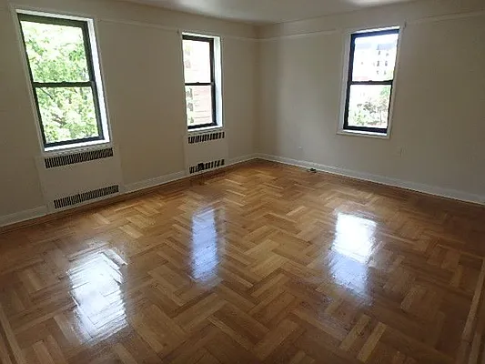 Rented by Level Group | media 13