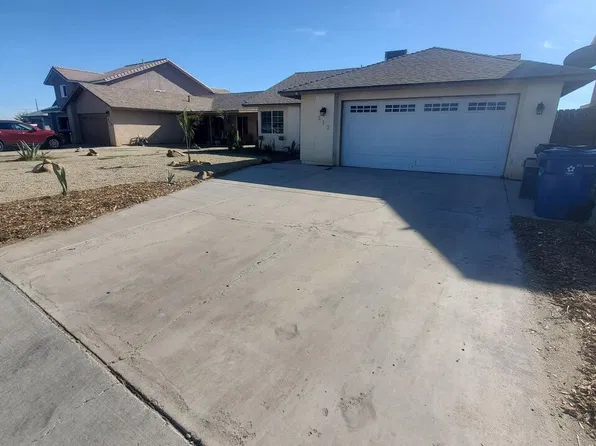 312 Chisolm Trl, Imperial, CA 92251