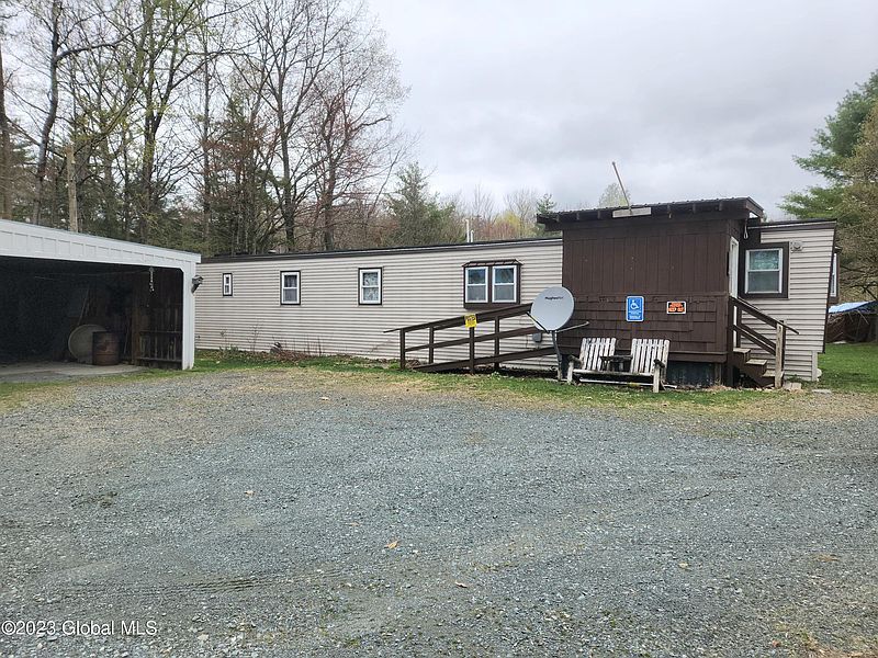 3rd image of 63 Brainard Road