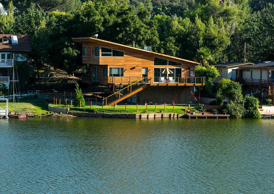 1st image of 29175 S Lakeshore Dr