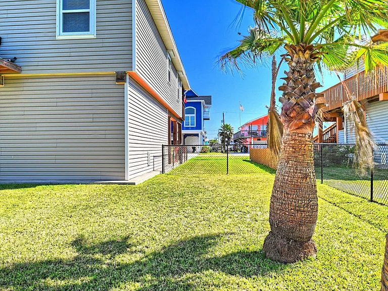 4010 Panola Dr — Photo 11