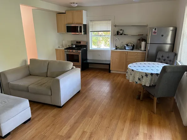 (undisclosed Address), Piedmont, CA 94611