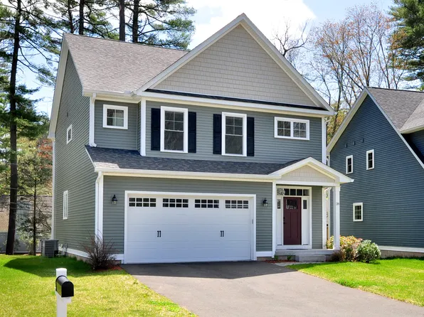 28 Hendricks Lane, Simsbury, CT 06070