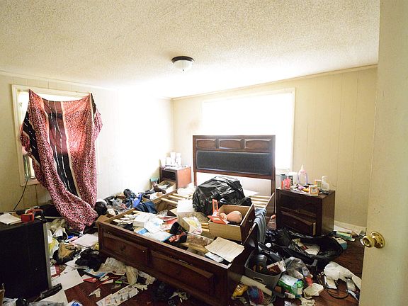 4th image of 1207 Hampton Rd