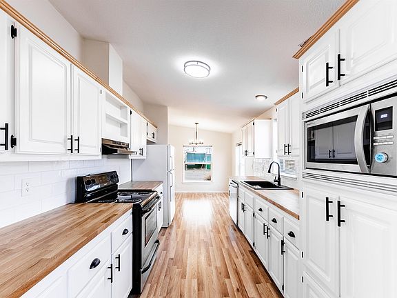 5th image of 7901 W Clearwater Ave Unit 201
