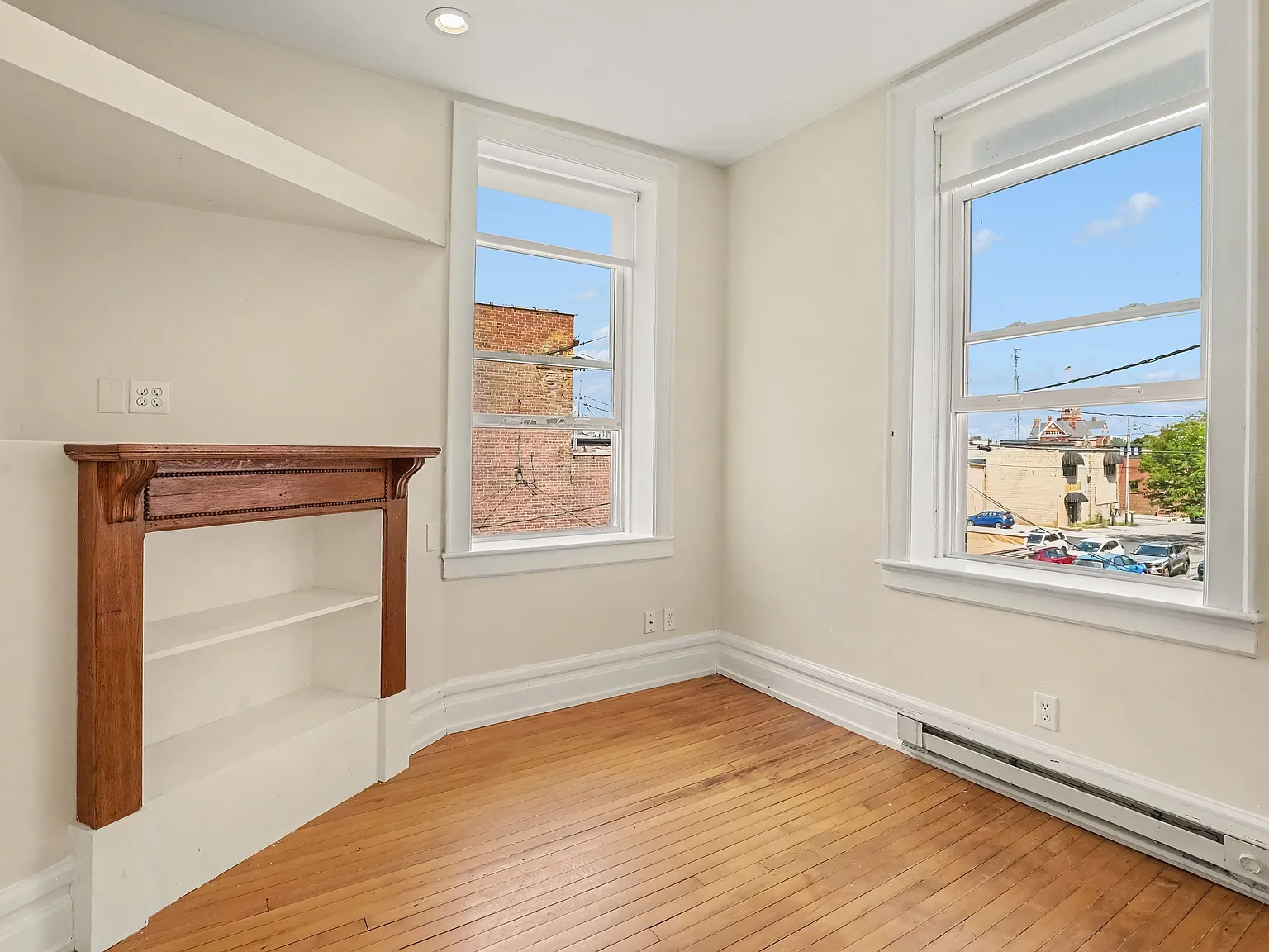 125 East Maumee Street - 2 — Photo 2