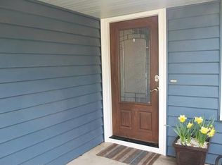 44 Howe St, Ipswich, MA 01938