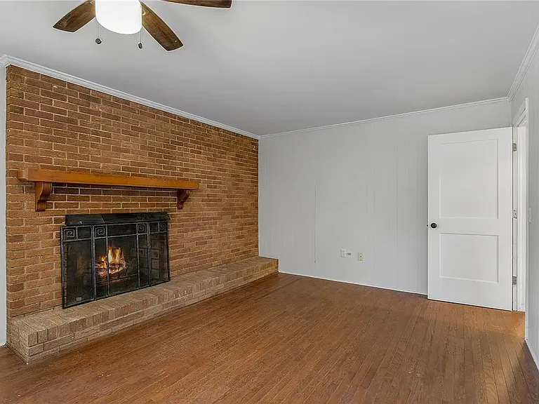 313 Rhodehaven Dr — Photo 45